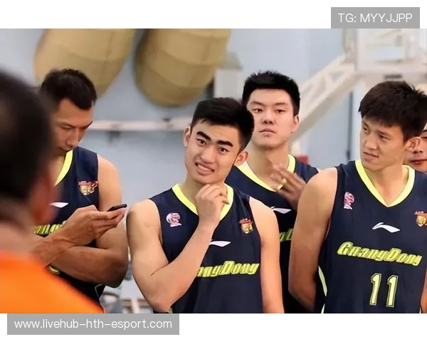 球员场上高光表现回顾,球员高尚资料